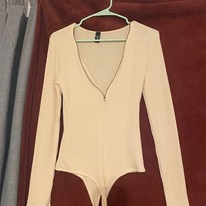 WINDSOR zip up body suit